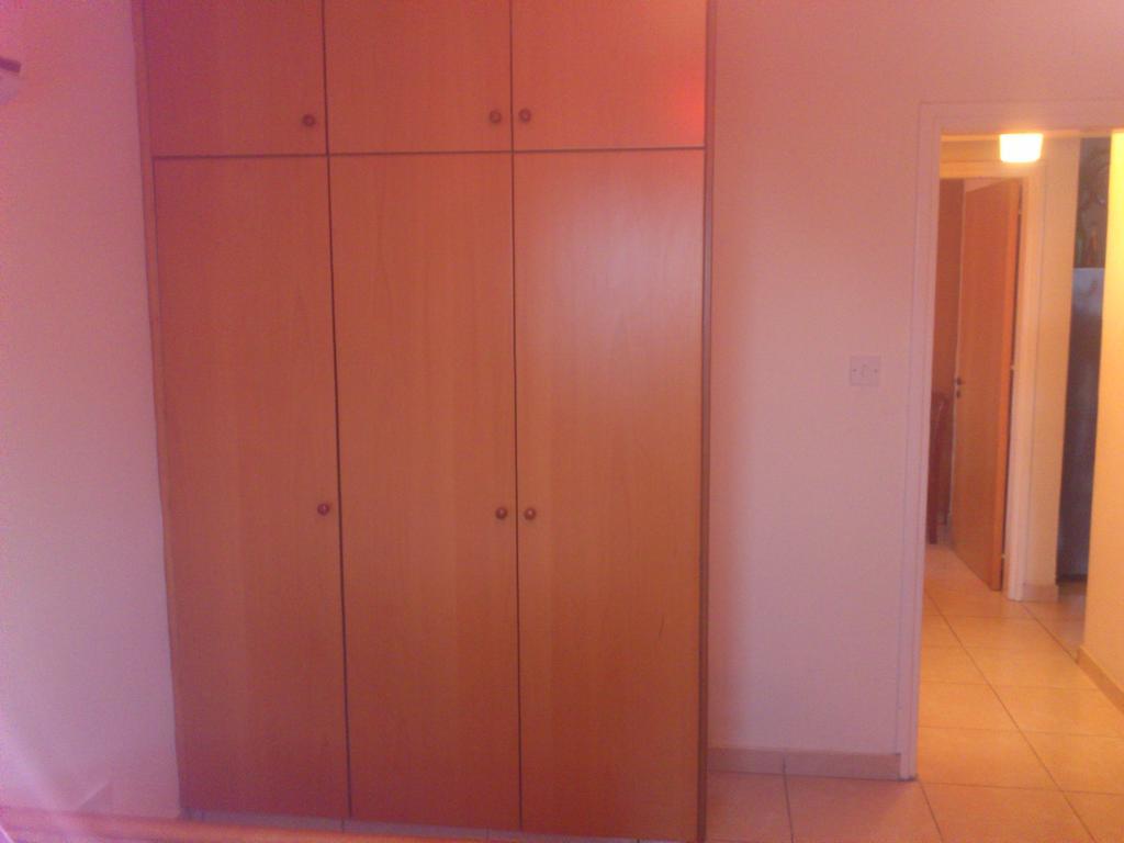 Carisa Olympic Court Apartment Larnaca Rum bild