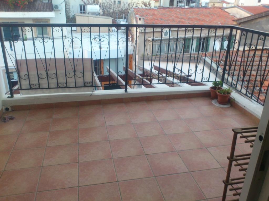 Carisa Olympic Court Apartment Larnaca Rum bild